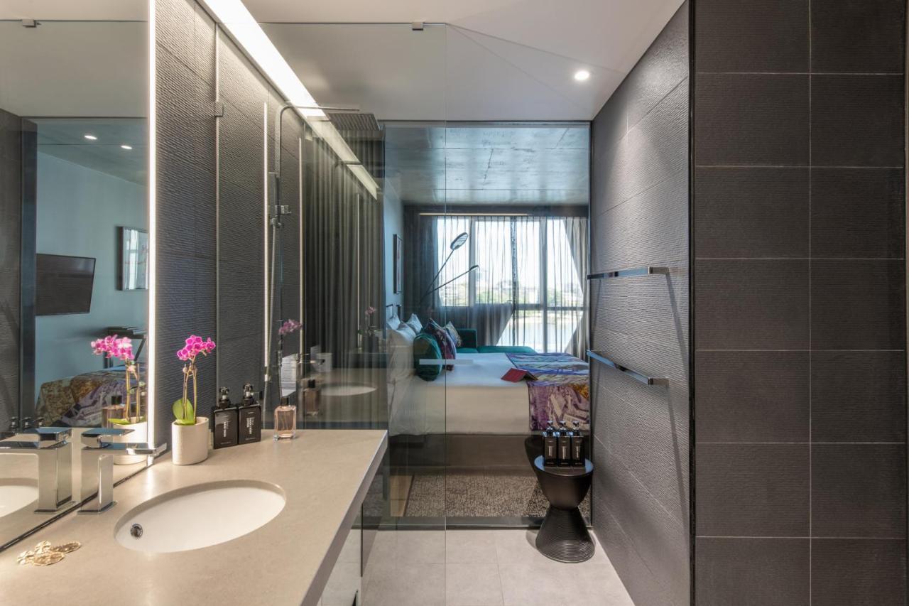 Готель Crystalbrook Vincent Брісбен Екстер'єр фото Bathroom